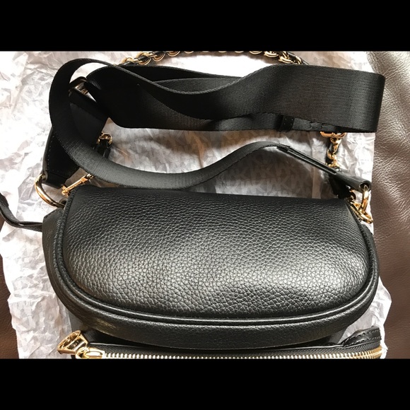 Michael Kors Slater Sling Black Pack Messenger - Picture 8 of 11